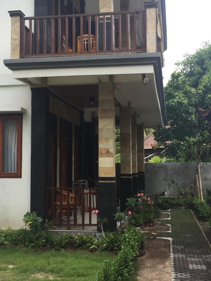 Bima Homestay Lembongan Exterior photo